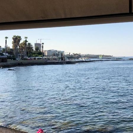 Central Pool-Side 2 Bedroom Apartment In Paphos Bagian luar foto